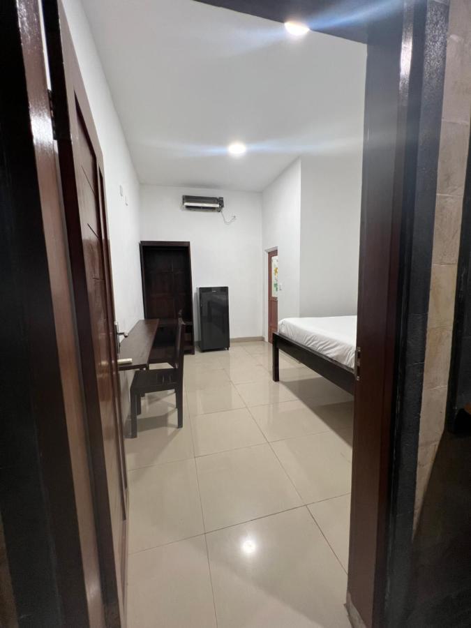 Ocean Breeze Uluwatu Apartments Bagian luar foto