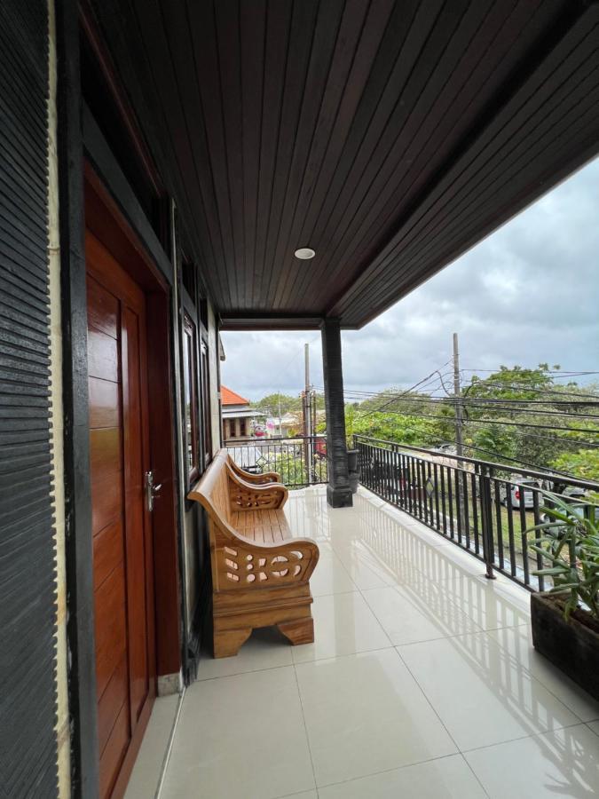 Ocean Breeze Uluwatu Apartments Bagian luar foto